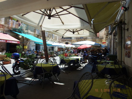 Restaurants gibt es natürlich auch...