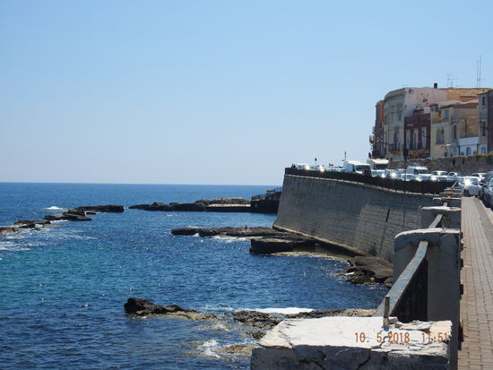 wir genießen unseren Spaziergang sehr
