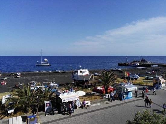 nach dem Check-in im Hotel direkt am Strand...