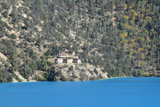 Bön-Kloster am Phoksumdo-See