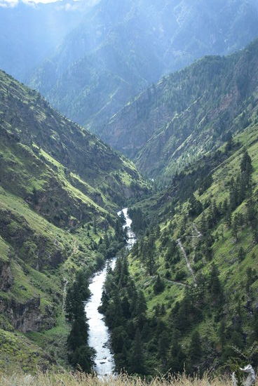 Blick ins Tal beim Aufstieg Richtung Kimri