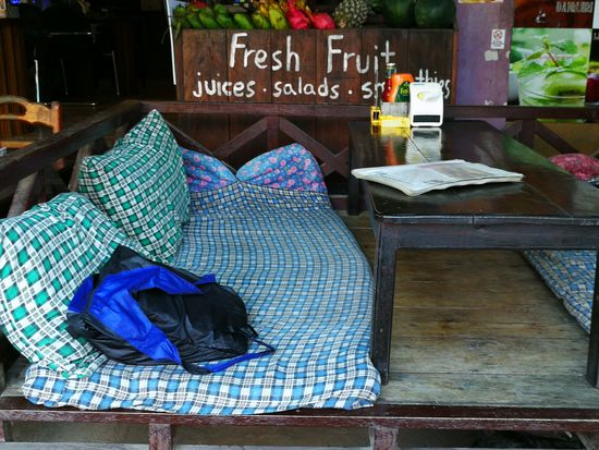 seit zwei Tagen mein Platz am Abend. Free WIFI und Musik