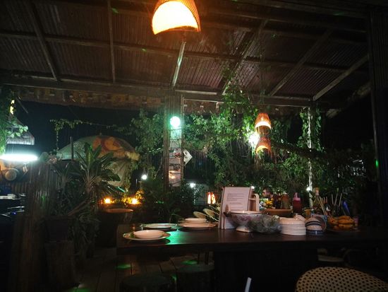 Laotisch-deutsches Restaurant gestern Abend in Vang Vieng