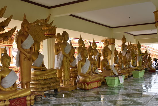 Vat That Luang Tai (Tempel im Süden vom That Luang)