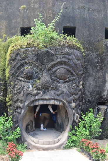 Buddha Park (Eingang zum Kürbis)