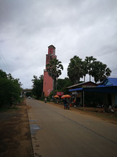 Randgebiet von Kampong Cham mit Leuchtturm von den Franzosen