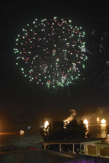 Feuerwerk Water Festival