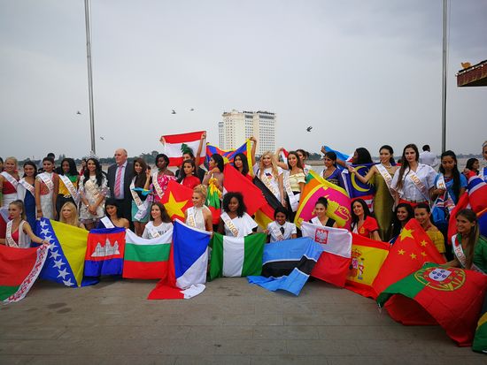 Water Festival Miss Global Wahl Kandidatinnen