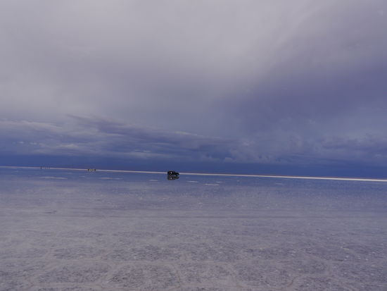 Salar Uyuni, kein Horizont, nirgends.
