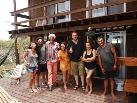 Leider heißt es nach 5 Tagen schon wieder Abschied nehmen. Ganz rechts: Gabriele und Carlos, die "Wirtsleute".