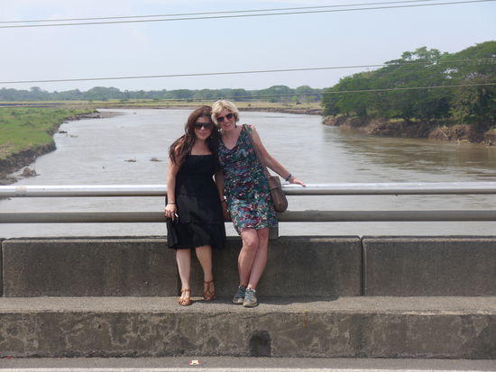 Mit Maria auf dem Weg nach Jacó, Pazifikküste