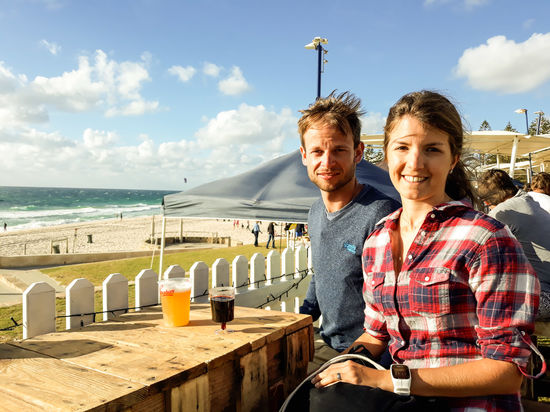 Thursday Market am Scarborough Beach!!
Verschiedene Essensstände mit verführerischen Leckereien aus aller Welt!
Gemütliches Beisammensein, diverse Musiker und schöne Sunset-Stimmung!