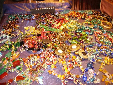 Schmuck & Kitsch...