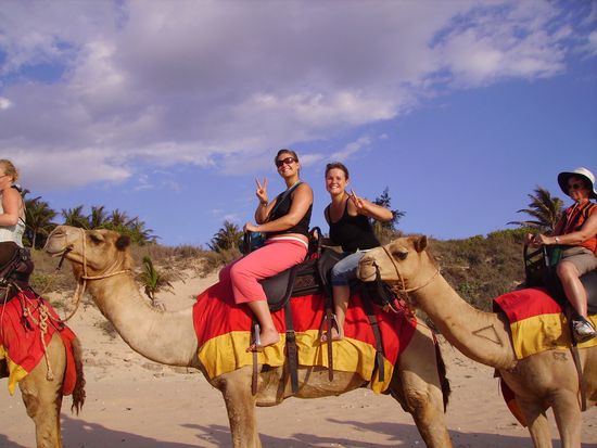 ...deswegen hat er Anja und mich dann ein bisschen spazieren getragen...