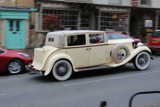 Ein Rolls Royce 20/25HP Salmons Body aus dem Jahr 1931 in Burford.