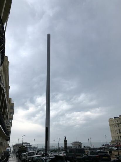 Blick auf den 162 Meter hohen Aussichtsturm Brighton i360.