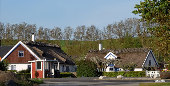 Käseberge ein hübscher kleiner Fischerort, Autos sind weitestgehend ausgesperrt.