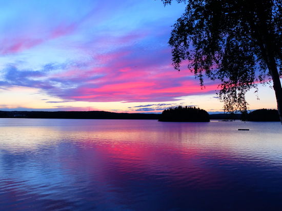 ein letzter kitschiger Sonnenuntergang und dann sind wir wieder in Schweden