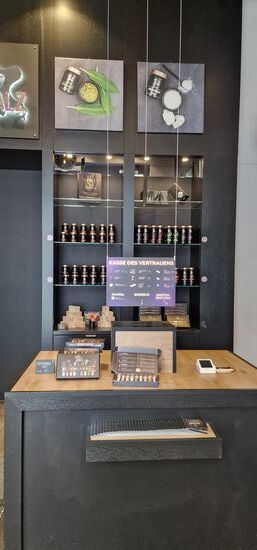 Modern, zeitnah- Kasse des Vertrauens.