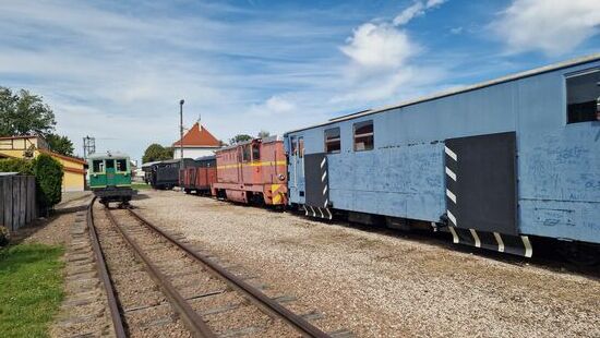 Auch in den einzelnen Waggons befinden sich Ausstellungen
