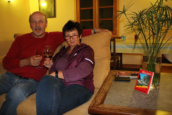 Matthias und ich zu früher Morgenstunde in der Vorfreude auf einen schönen Urlaub1