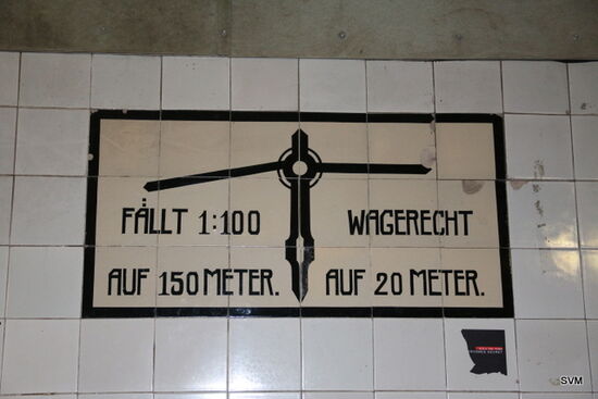 Im Alten Elbtunnel