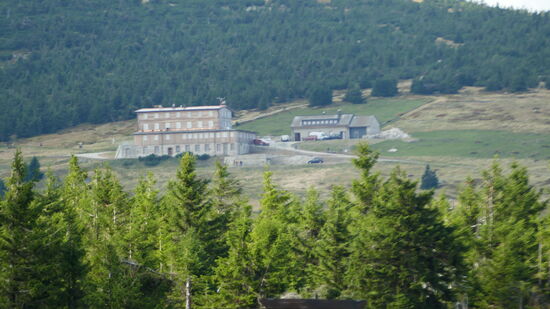 Teleblick zur wiederentstehenden Peterbaude