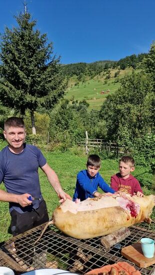 Lebensfreude pur. Und die Gegend- traumhaft.