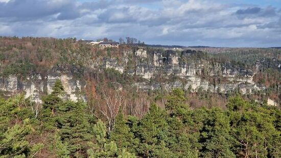 Blick vom Rauenstein zur Bastei
