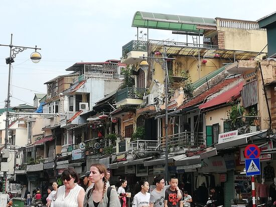 Die Überbleibsel französischer Kolonialarchitektur sind leider fast immer dem Verfall ausgesetzt.