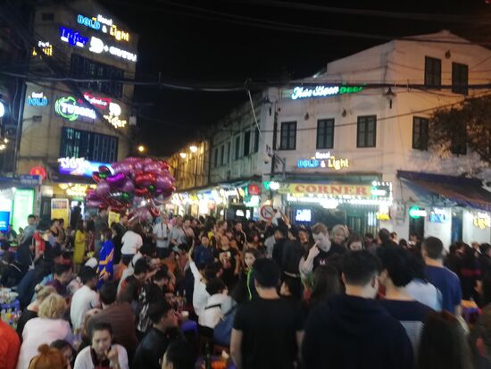 Die Beer-Street. Hier geht es richtig ab. Jede Nacht.