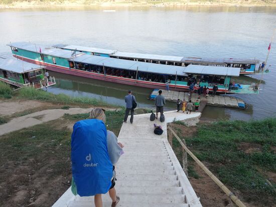 Unser Töf-Töf den Mekong rauf