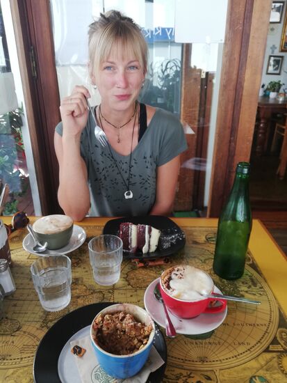 Noch einmal schlemmen in einem Café in Devonport