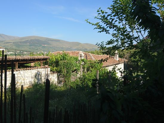 Auf dem Weg nach Tirana