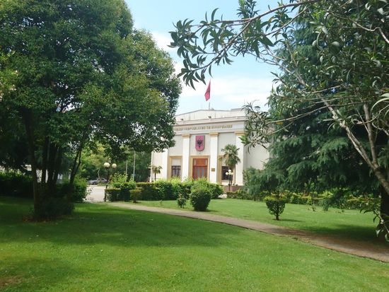 Grünanlage in Tirana