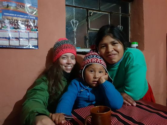 Die Kurze wusste auch ganz genau, wie man mein Handy bedient 