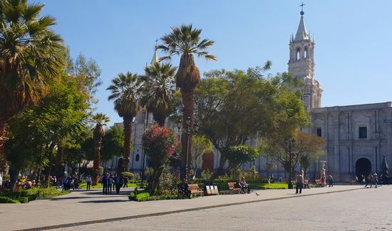 Plaza de Armas - erneut mit bestem Wetter