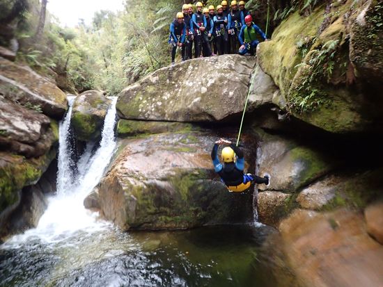 Able Tasman: canyoning