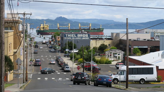 Astoria - Blick kann auf den Columbia River