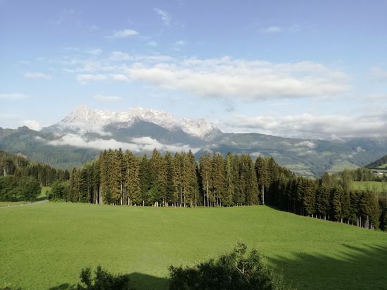Der Tag beginnt, wenn das Kind aufwacht. Meist zwischen 6-6:30 Uhr, aber der erste Blick mit frischen Kaffee entschädigt jeden Morgen. Soweit es das Wetter zulässt.