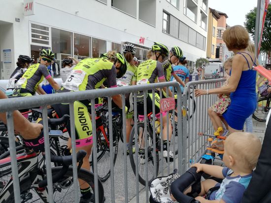 Besuch eines Straßenradrennens in Bischofshofen