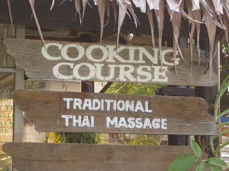 Kochkurs und traditionelle Thaimassage