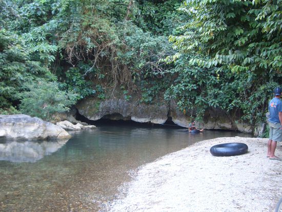 Eingang zur Tham Nam Hoehle