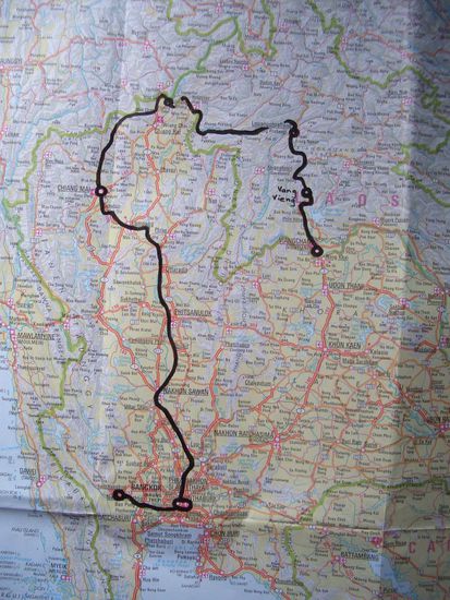 Weg von Vang Vieng nach Vientiane (Hauptstadt von Laos)