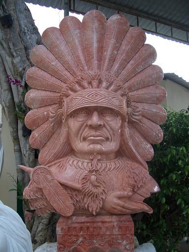Indianerhaeuptling
