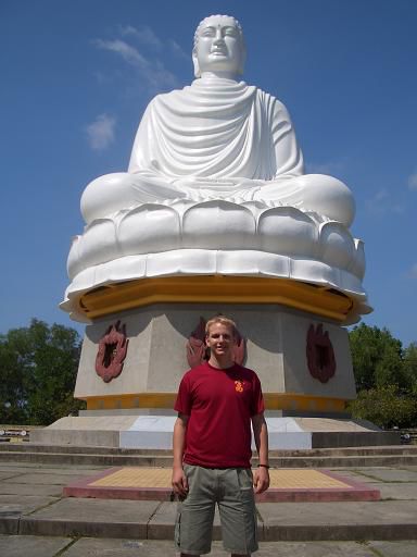 Weisser Buddha und Marco