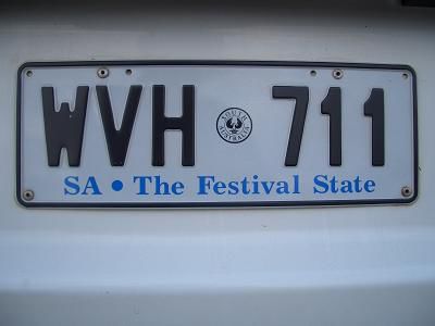 Das Nummernschild lässt sich doch schon mal sehen, nicht?