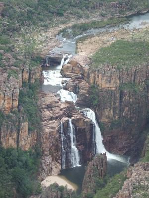 Die Twin Falls