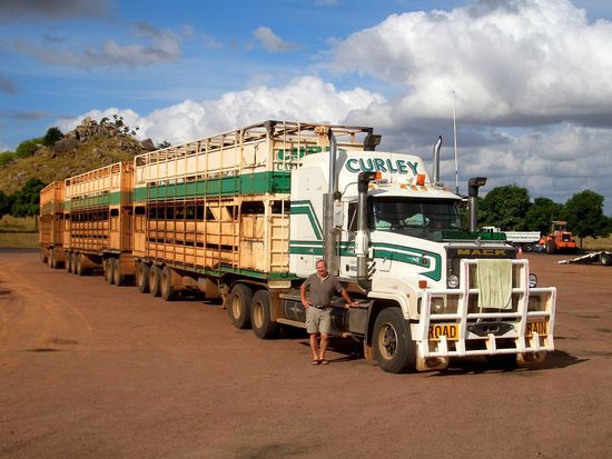 Ruedi mit einem Road Train