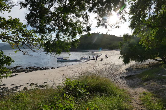 Pink Beach lädt zum Schnorcheln und Tauchen ein